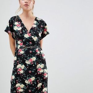 QED London Floral Kimono Sleeve Wrap Dress